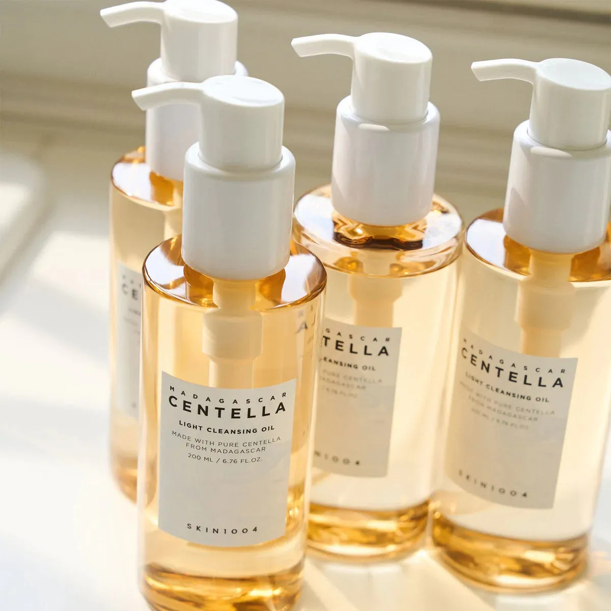 Skin1004 Centella Light Cleansing Oil (200 ml)