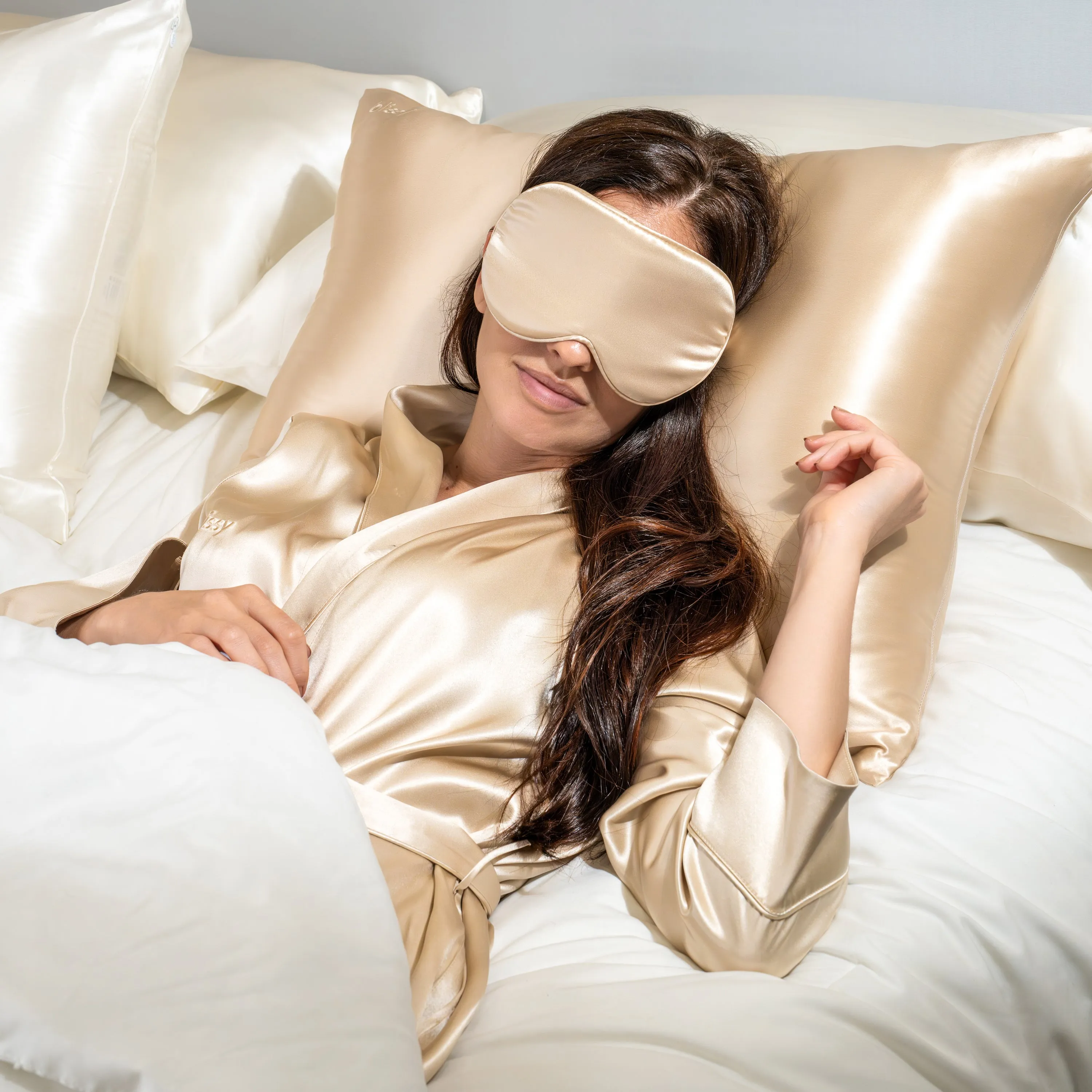Sleep Mask - Champagne - Profile