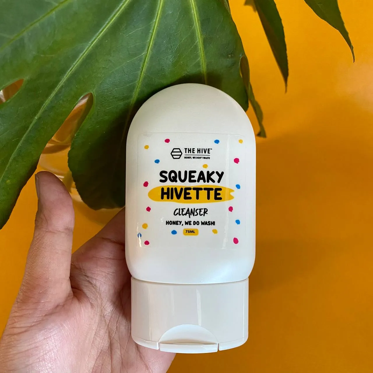 The Hive Squeaky Hivette Cup Cleanser